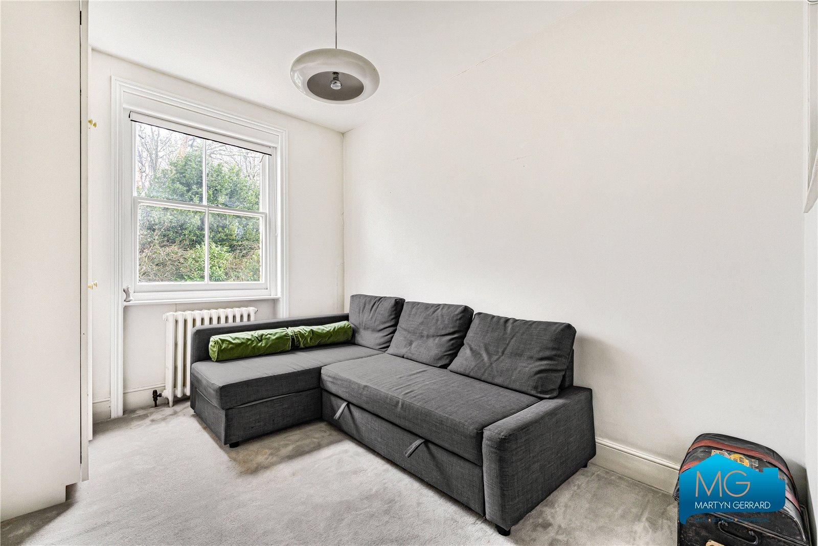 5 bedroom Terraced House to rent - Martyn Gerrard