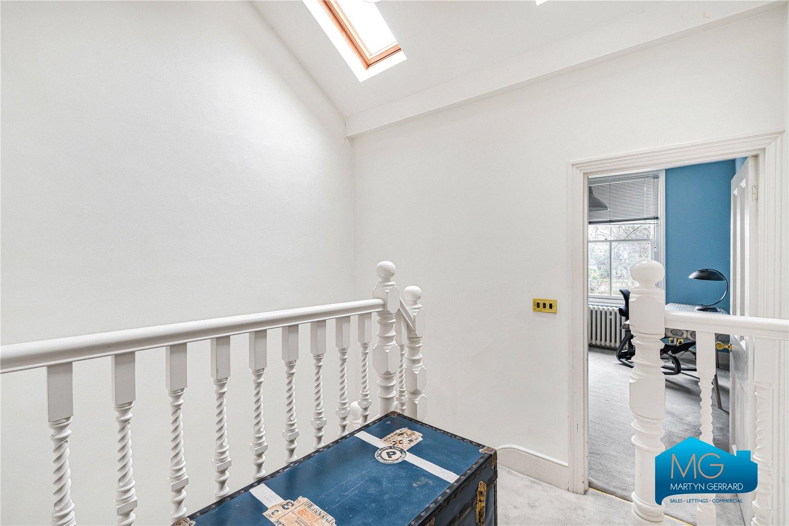 5 bedroom Terraced House to rent - Martyn Gerrard