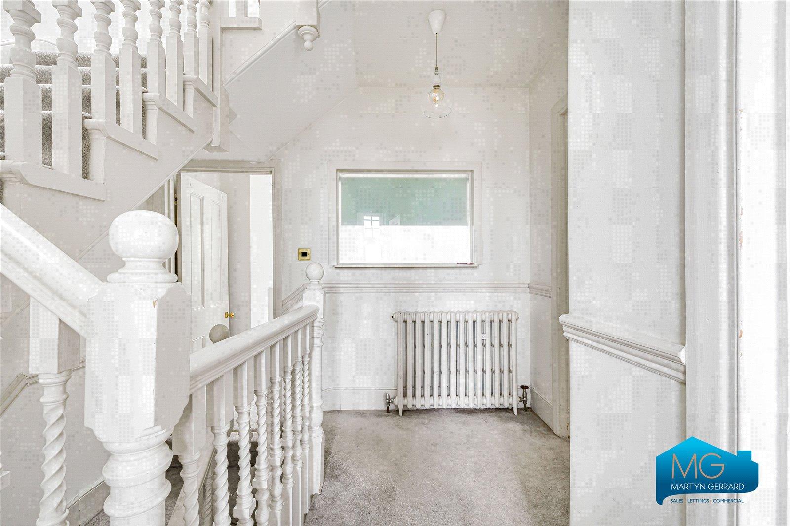 5 bedroom Terraced House to rent - Martyn Gerrard