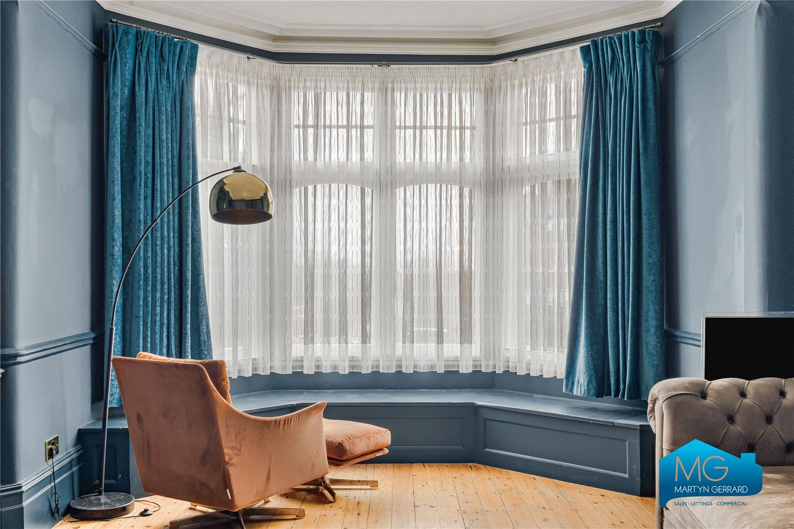 5 bedroom Terraced House to rent - Martyn Gerrard