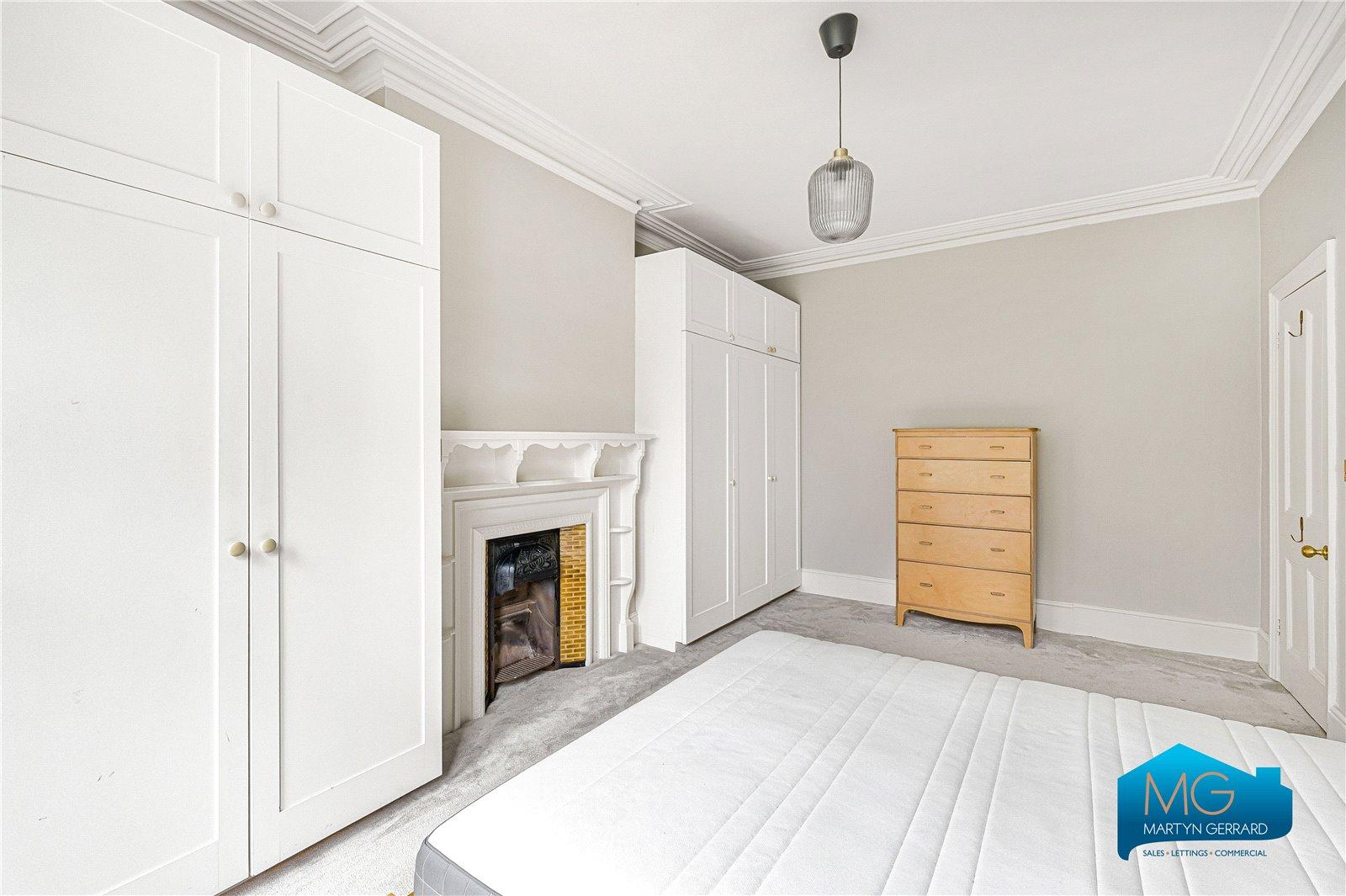 5 bedroom Terraced House to rent - Martyn Gerrard