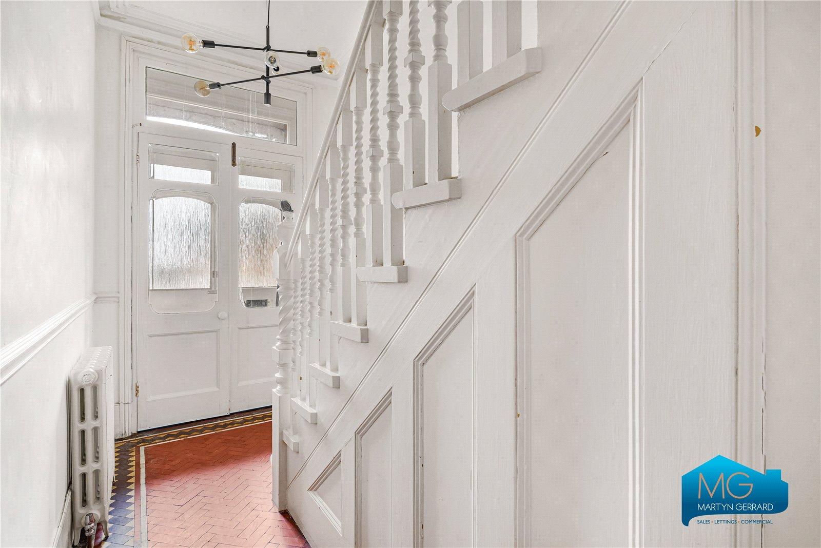 5 bedroom Terraced House to rent - Martyn Gerrard