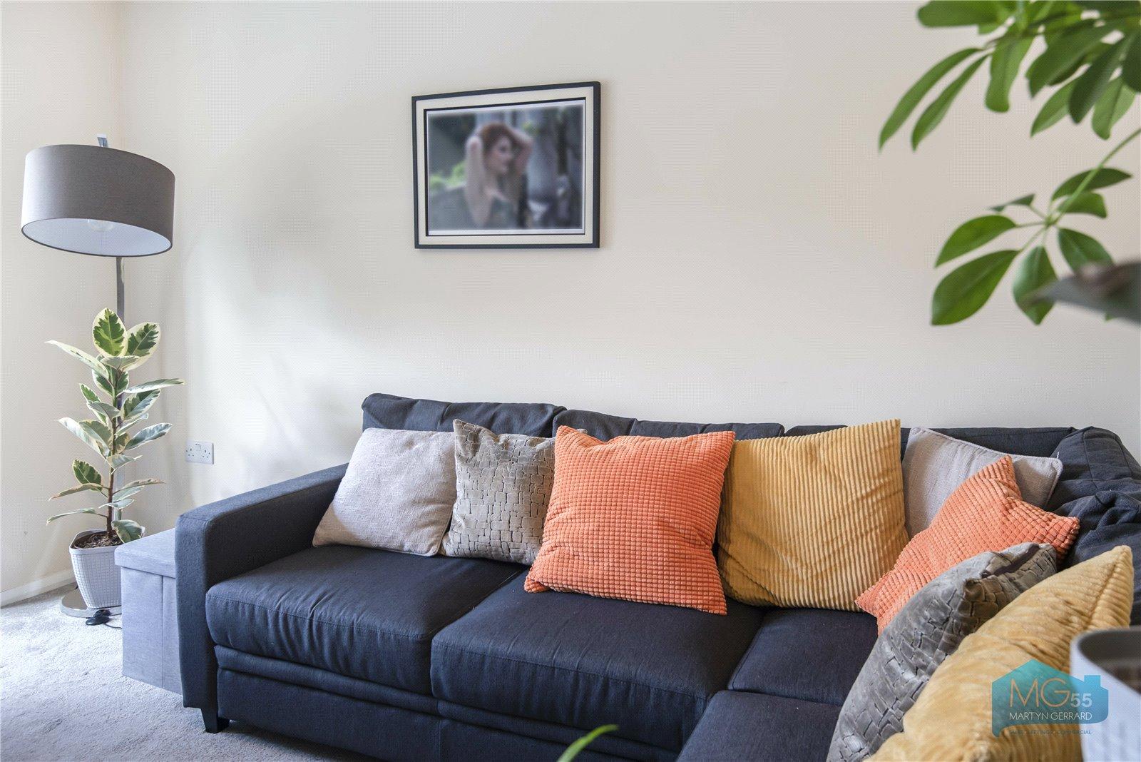 2 bedroom Maisonette to rent - Martyn Gerrard