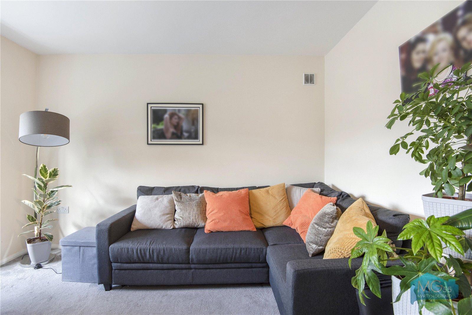 2 bedroom Maisonette to rent - Martyn Gerrard