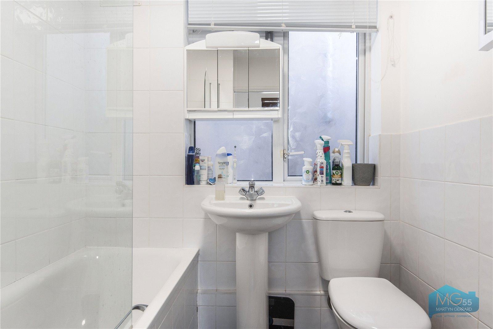 2 bedroom Maisonette to rent - Martyn Gerrard