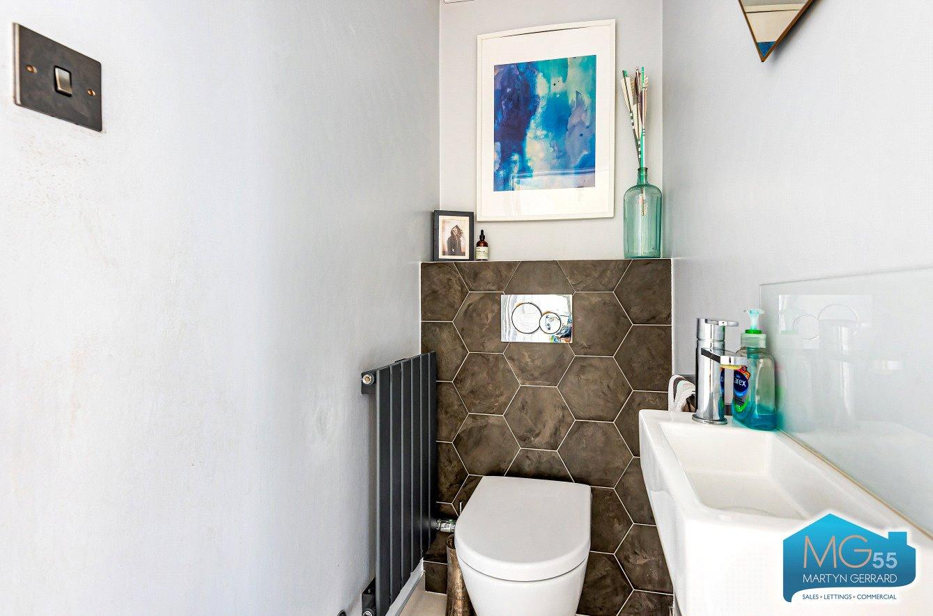 3 bedroom Apartment to rent - Martyn Gerrard