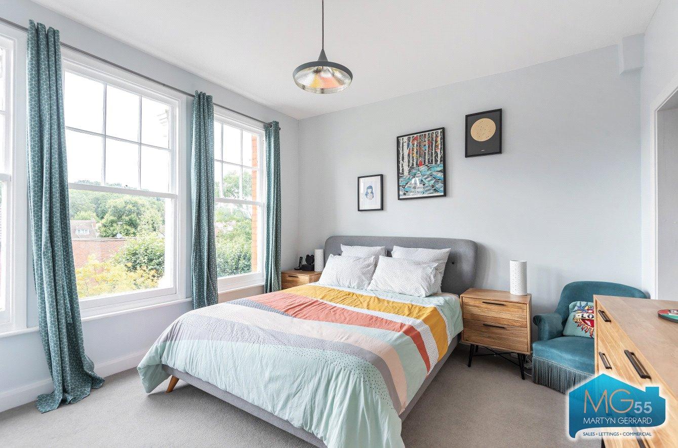 3 bedroom Apartment to rent - Martyn Gerrard