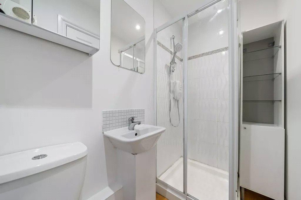 Apartment to rent - Martyn Gerrard