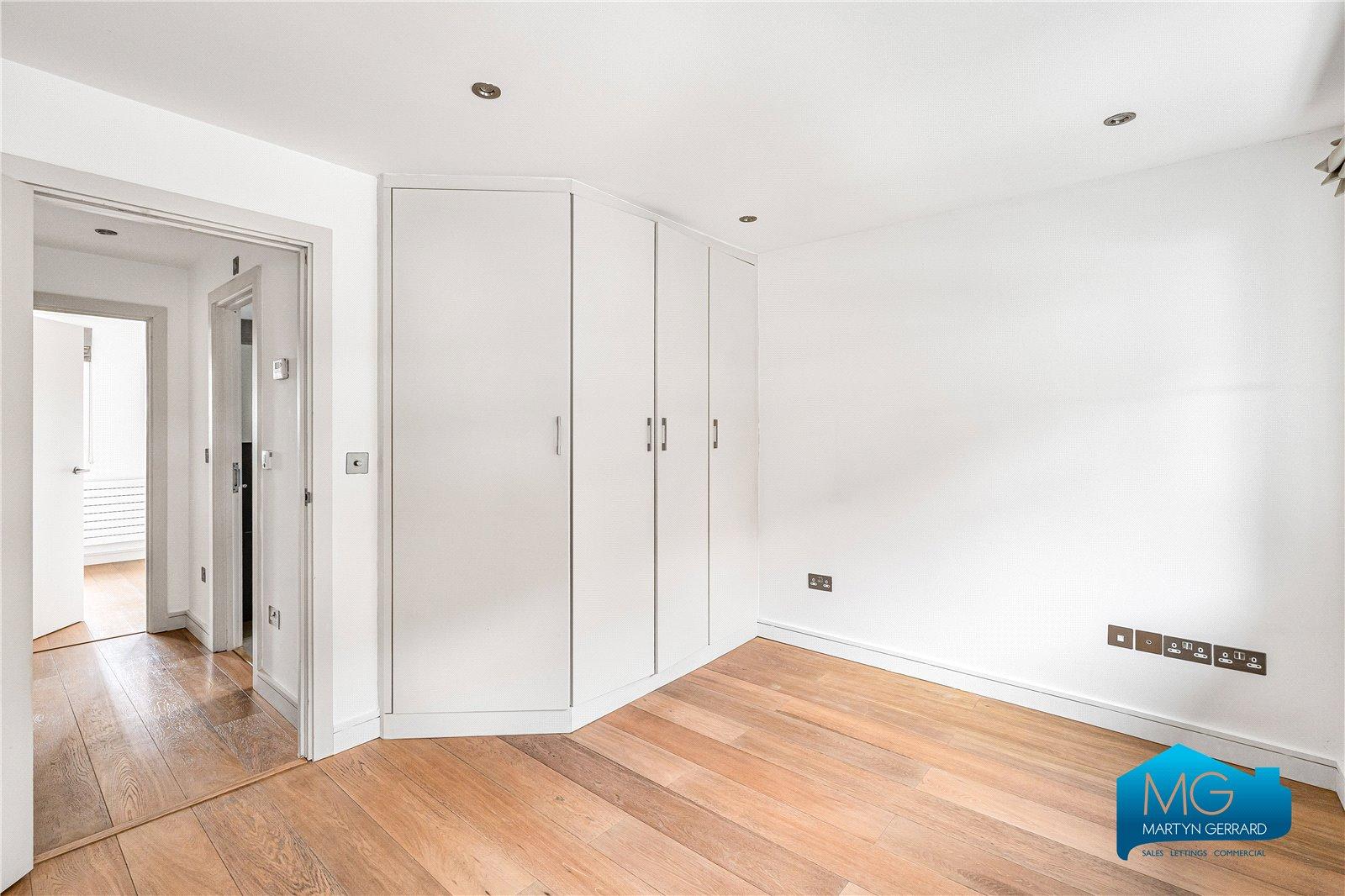 2 bedroom Terraced House to rent - Martyn Gerrard