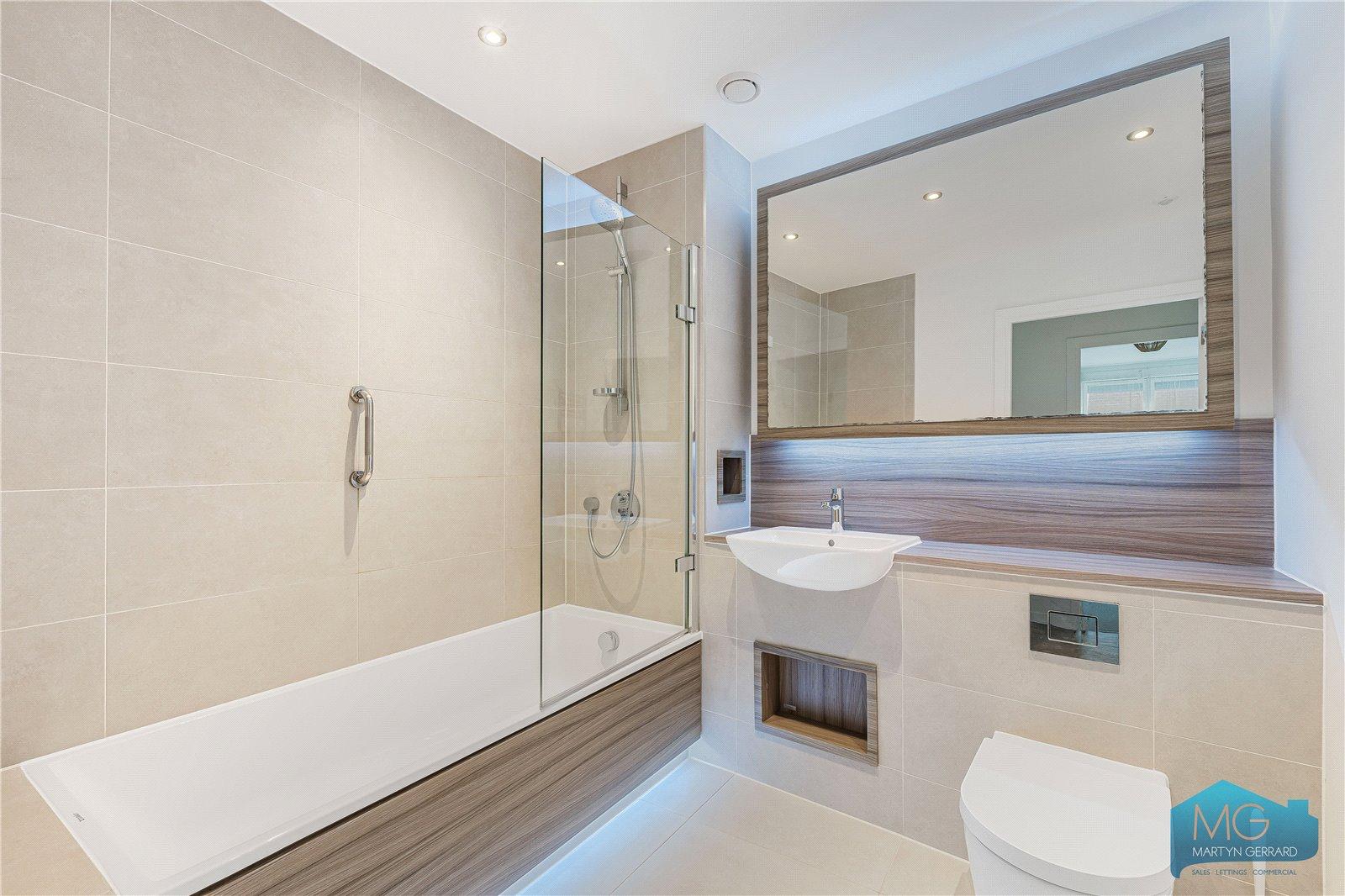 2 bedroom Apartment for sale - Martyn Gerrard
