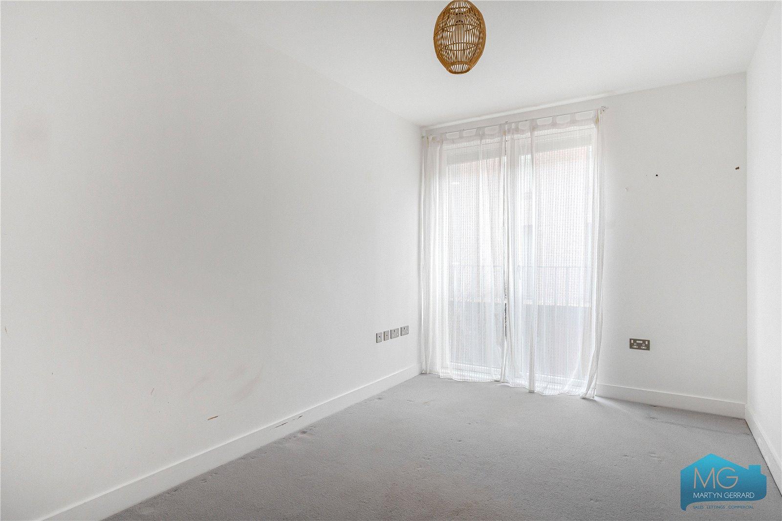 2 bedroom Apartment for sale - Martyn Gerrard