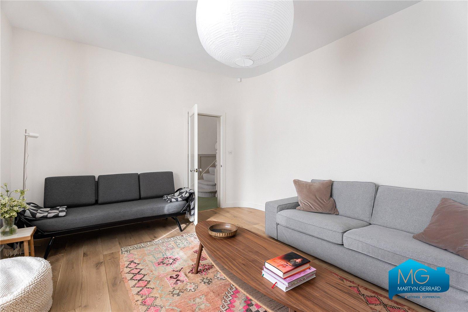4 bedroom Semi-Detached House to rent - Martyn Gerrard