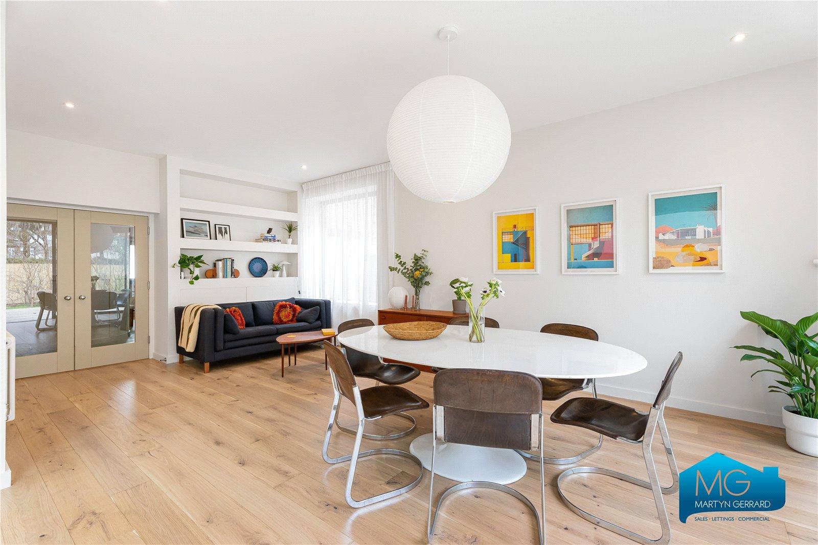 4 bedroom Semi-Detached House to rent - Martyn Gerrard