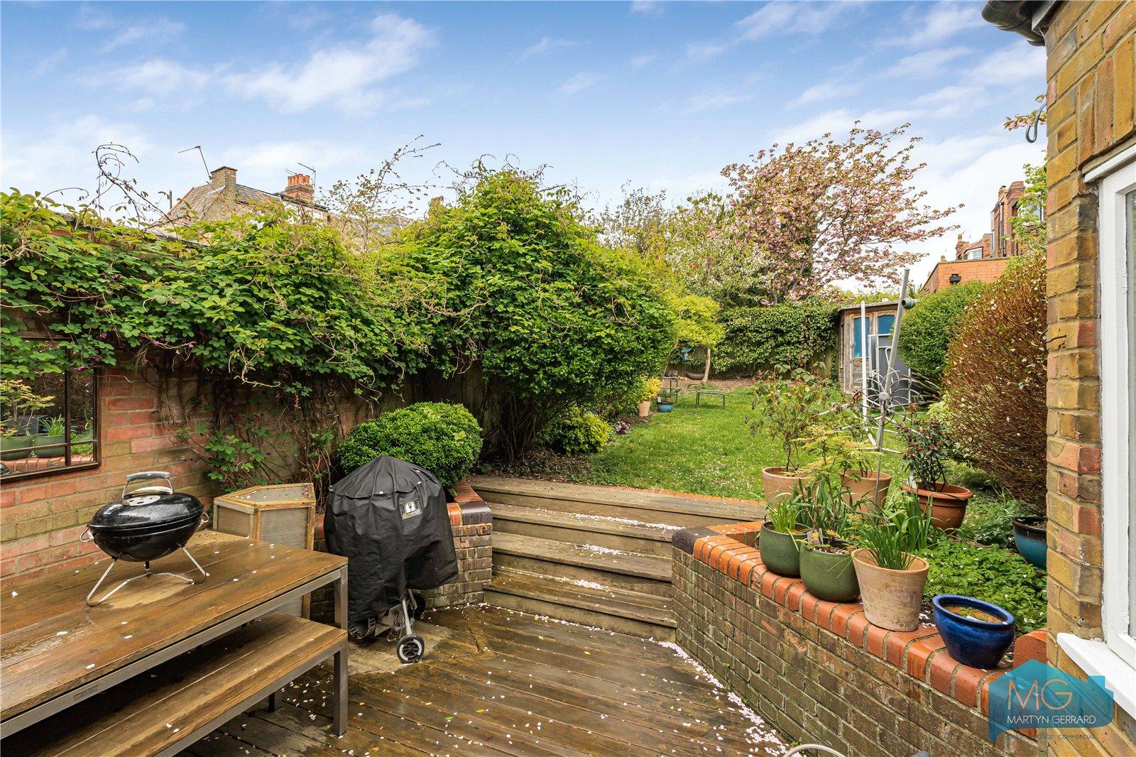 5 bedroom House for sale - Martyn Gerrard