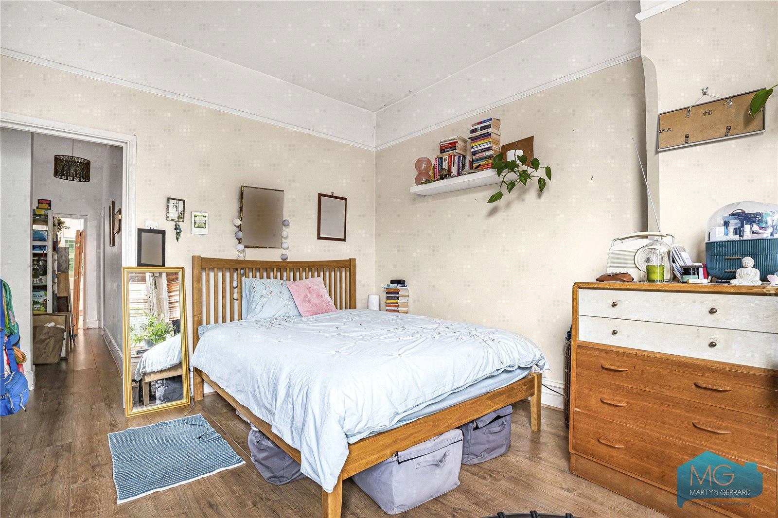 2 bedroom Ground Floor Flat for sale - Martyn Gerrard