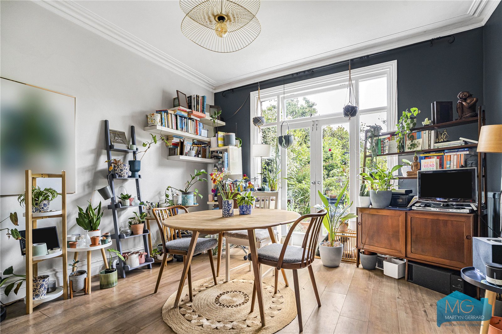 2 bedroom Ground Floor Flat for sale - Martyn Gerrard