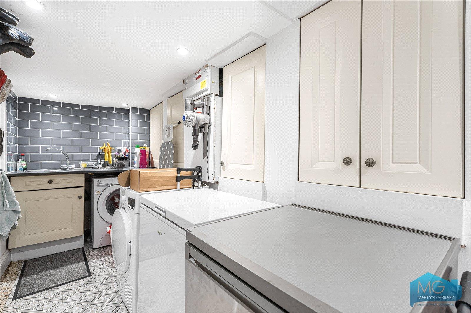 5 bedroom Terraced House for sale - Martyn Gerrard