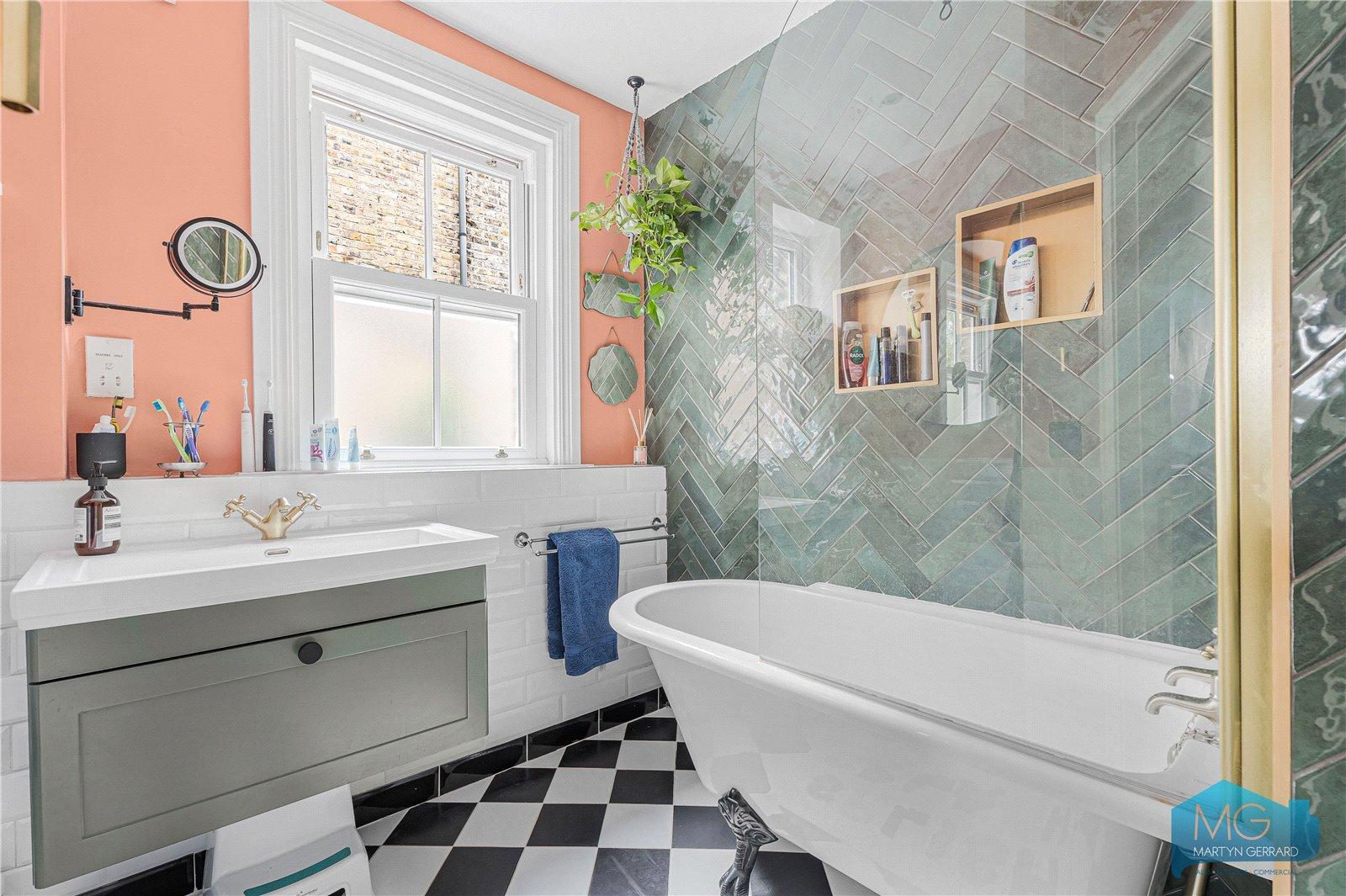 5 bedroom Terraced House for sale - Martyn Gerrard