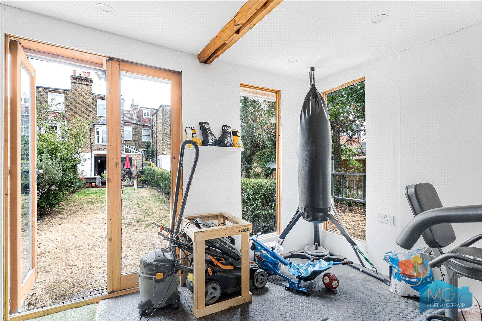 5 bedroom Terraced House for sale - Martyn Gerrard