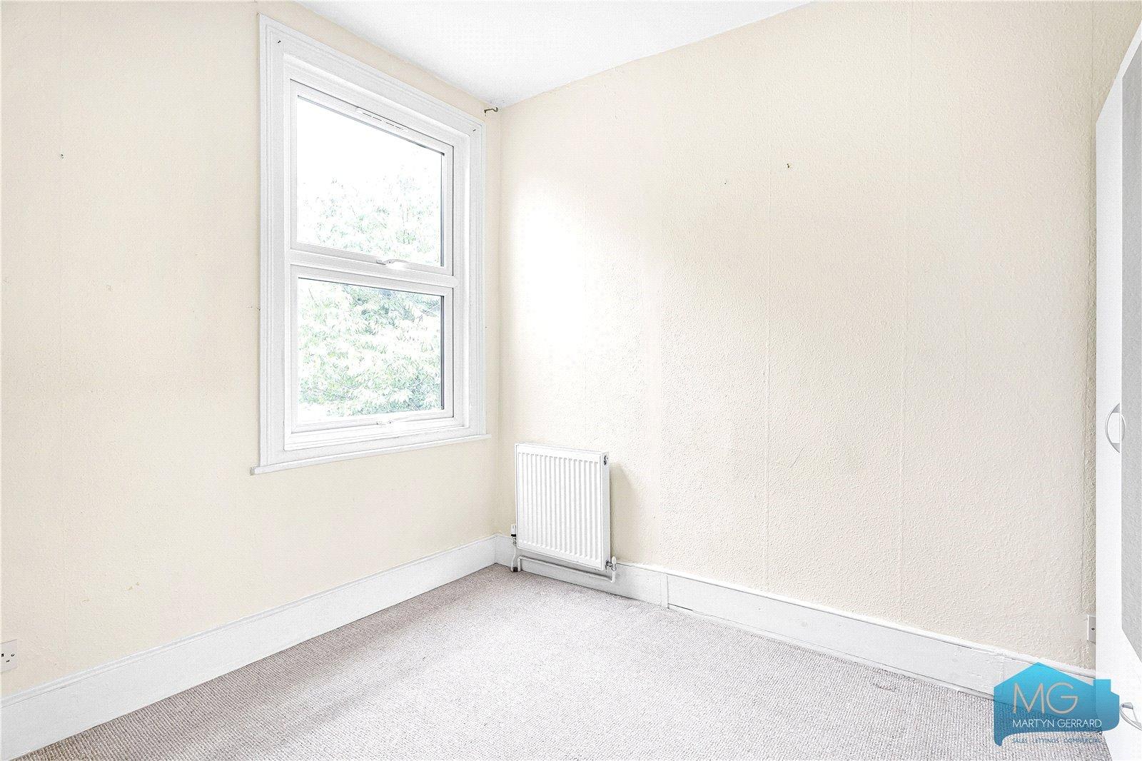 2 bedroom Terraced House to rent - Martyn Gerrard