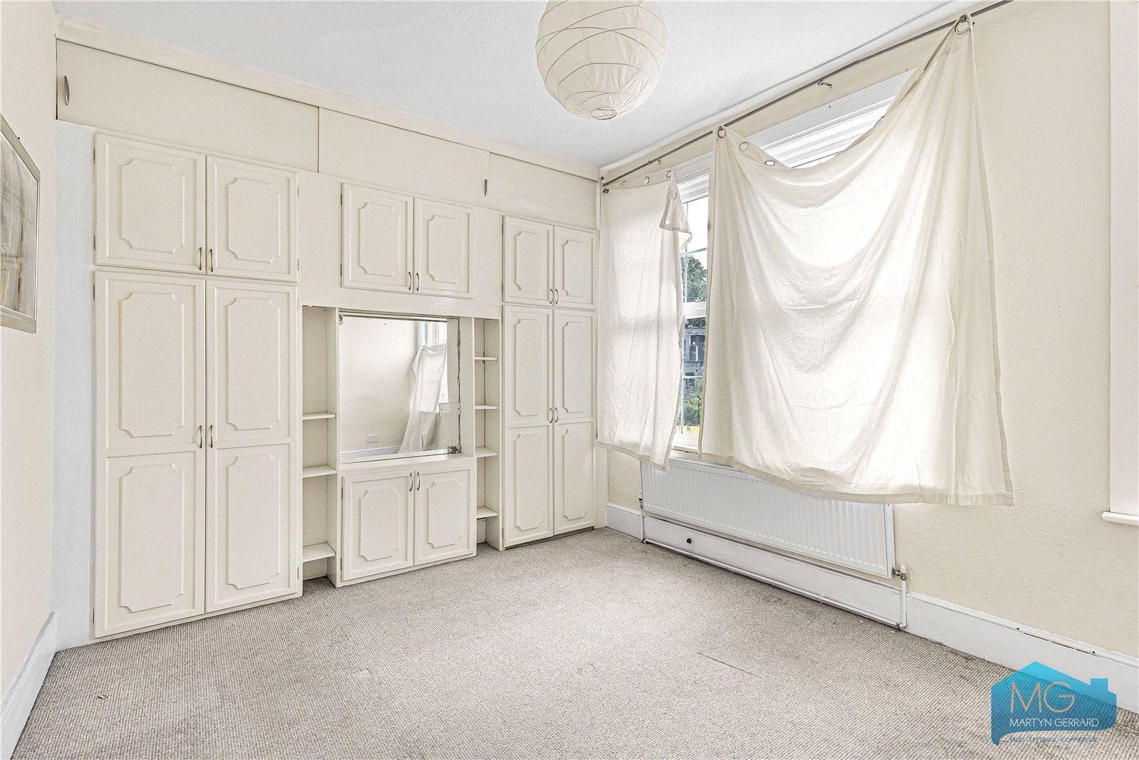 2 bedroom Terraced House to rent - Martyn Gerrard