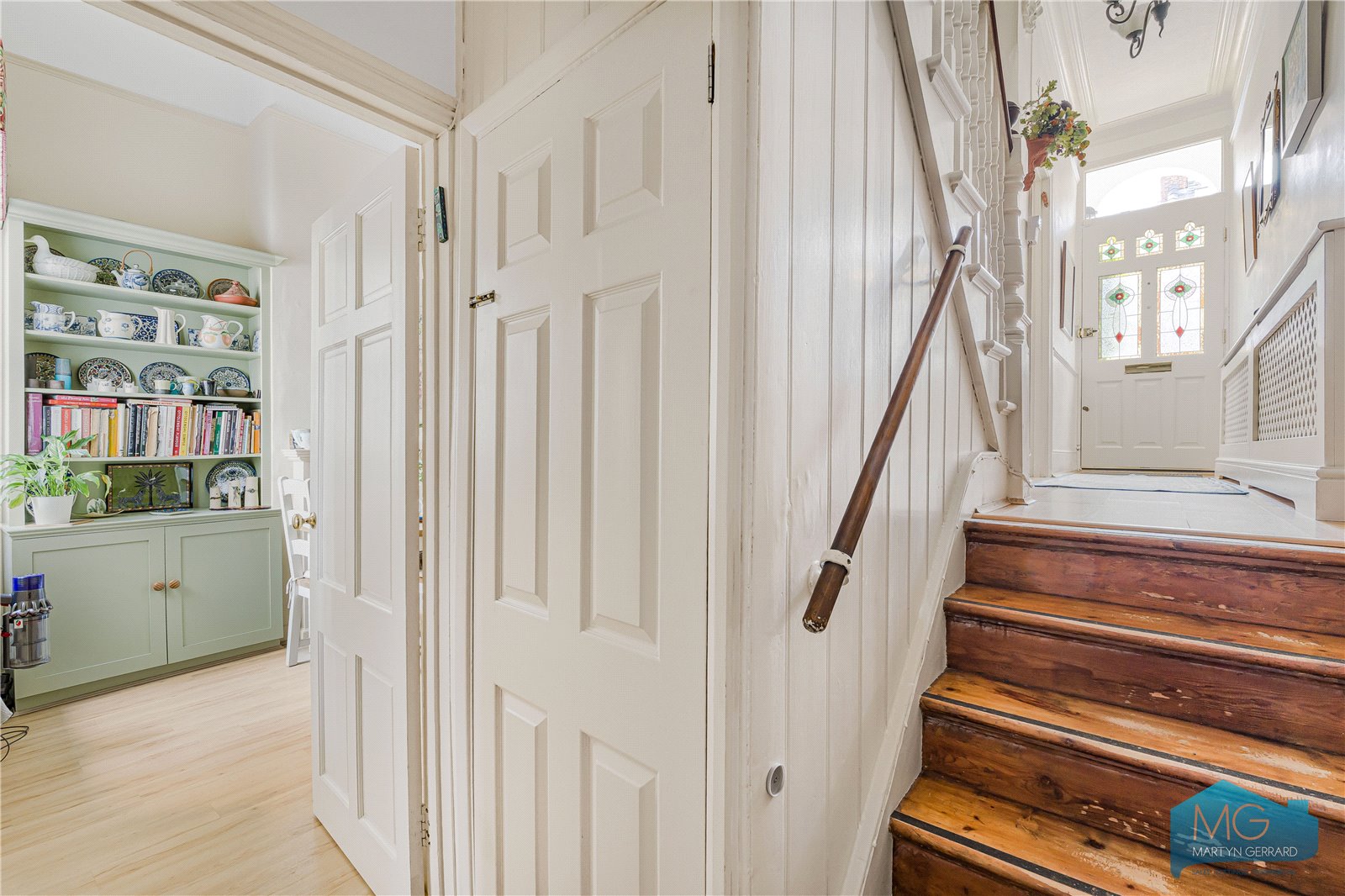 3 bedroom Terraced House for sale - Martyn Gerrard