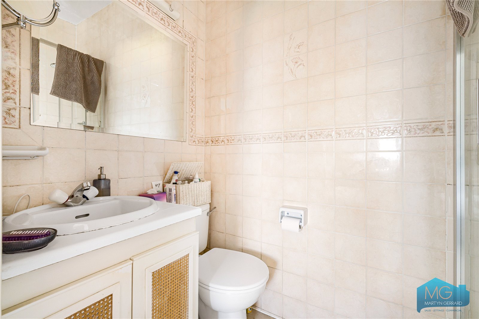 3 bedroom Terraced House for sale - Martyn Gerrard