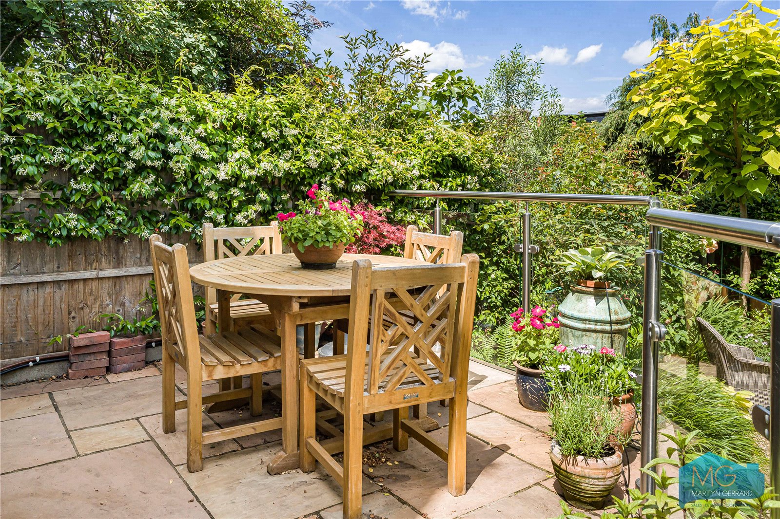 3 bedroom Terraced House for sale - Martyn Gerrard