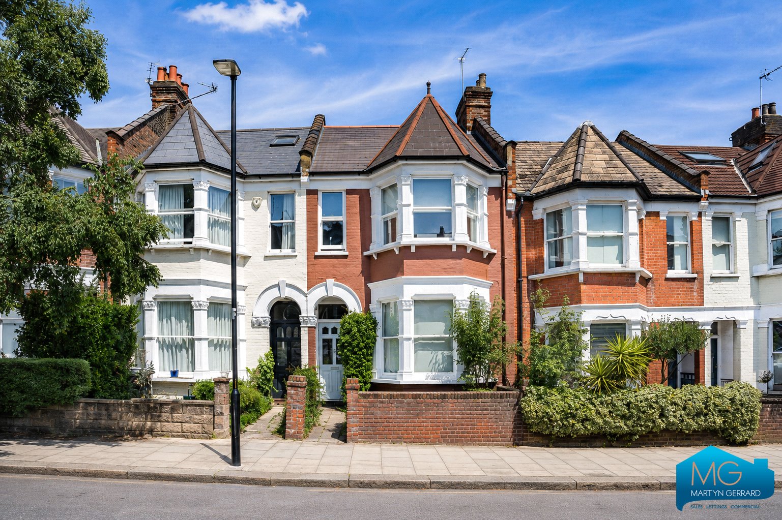 3 bedroom Terraced House for sale - Martyn Gerrard