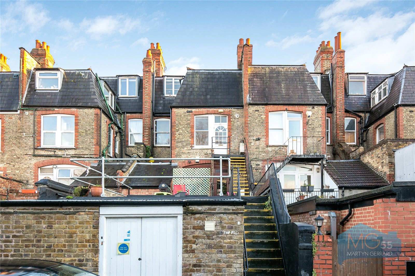 3 bedroom Apartment for sale - Martyn Gerrard