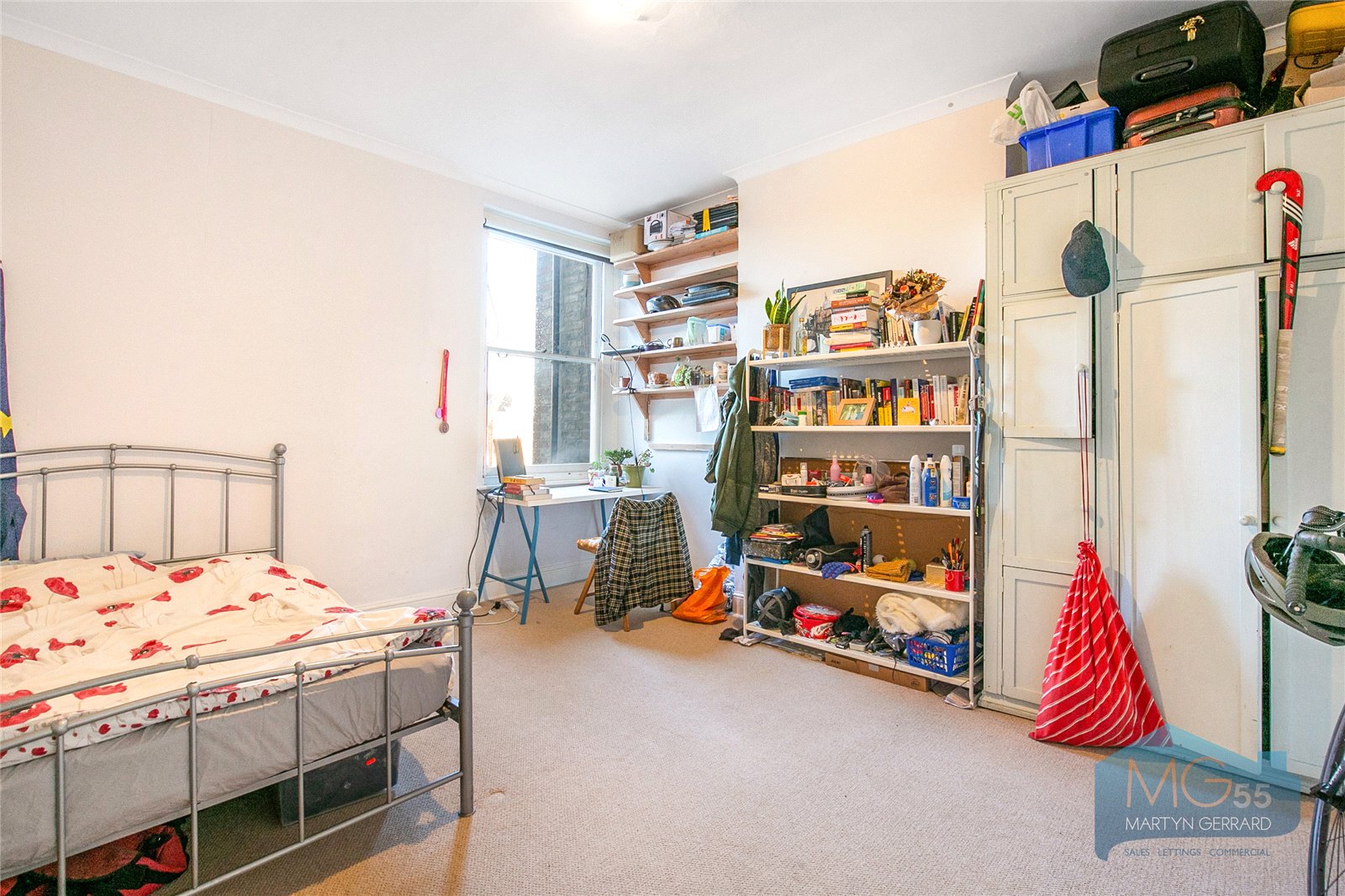 3 bedroom Apartment for sale - Martyn Gerrard