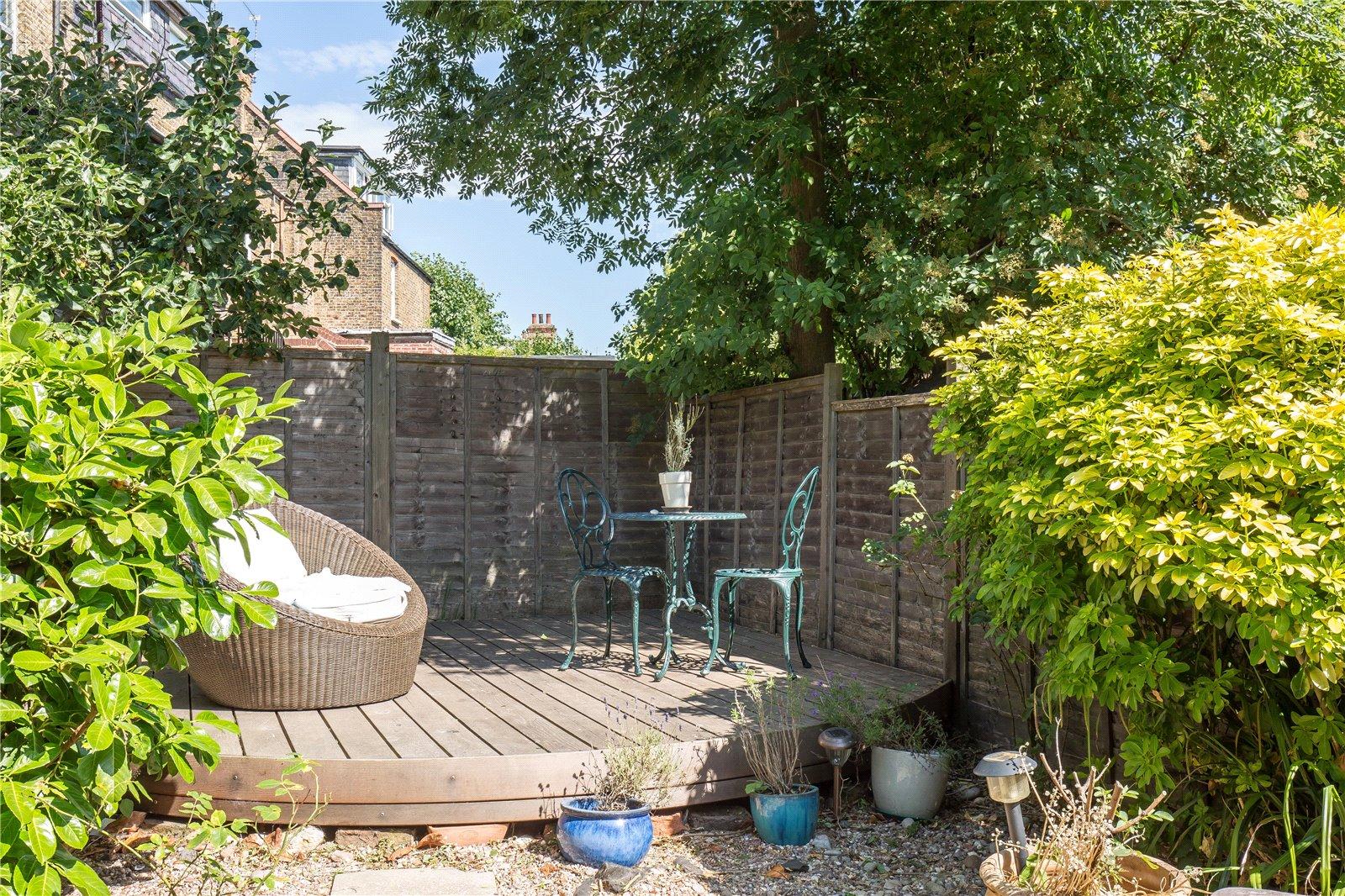 2 bedroom Apartment for sale - Martyn Gerrard