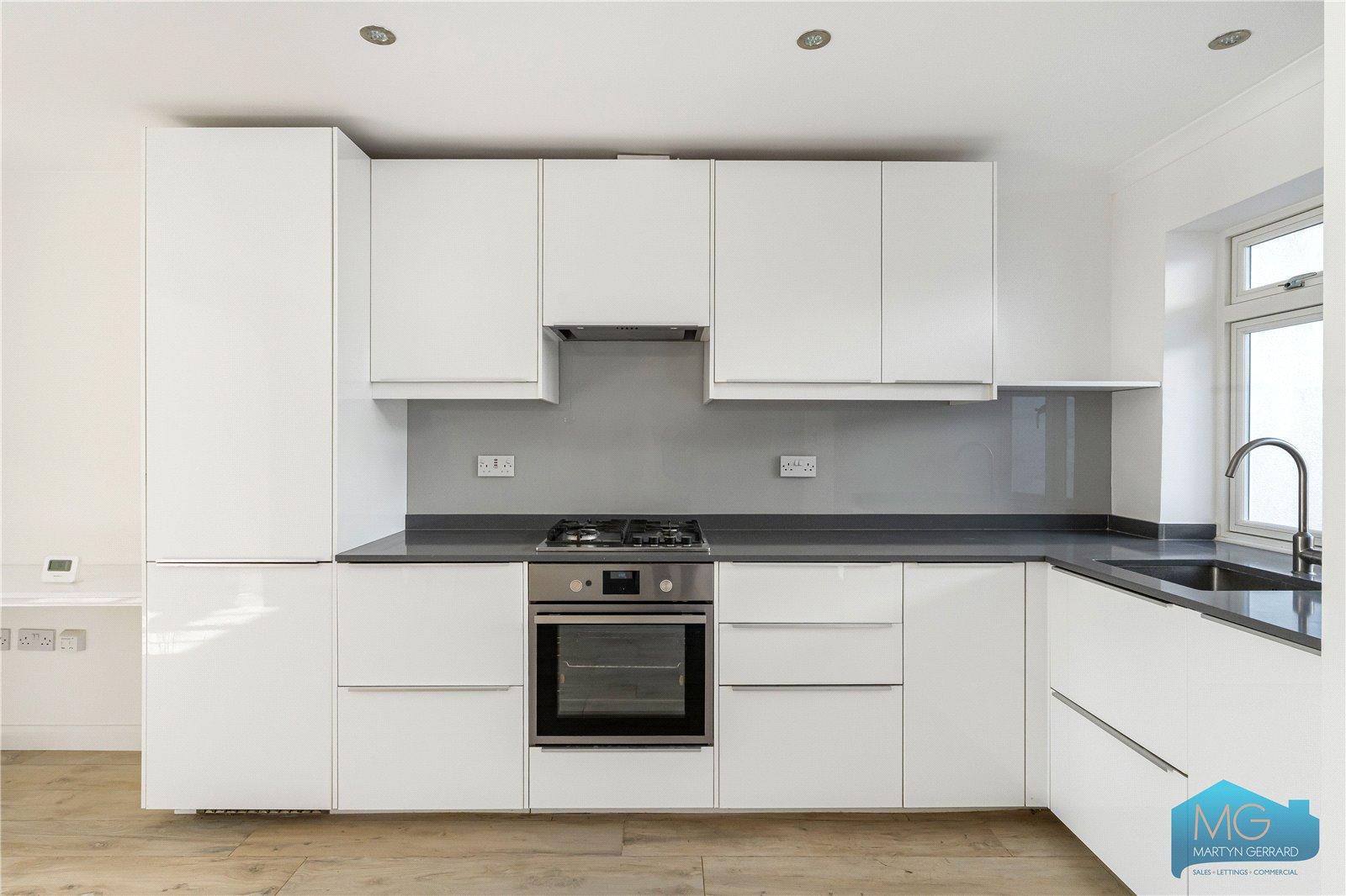 2 bedroom Semi-Detached House for sale - Martyn Gerrard