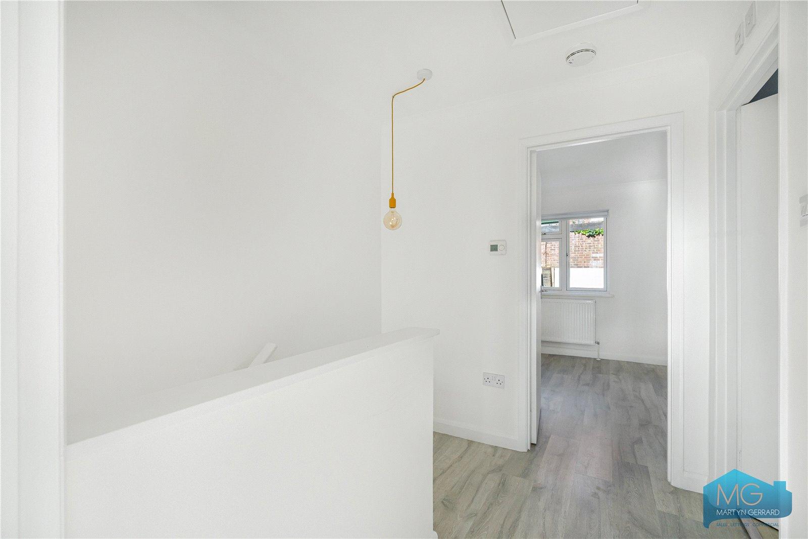 2 bedroom Semi-Detached House for sale - Martyn Gerrard