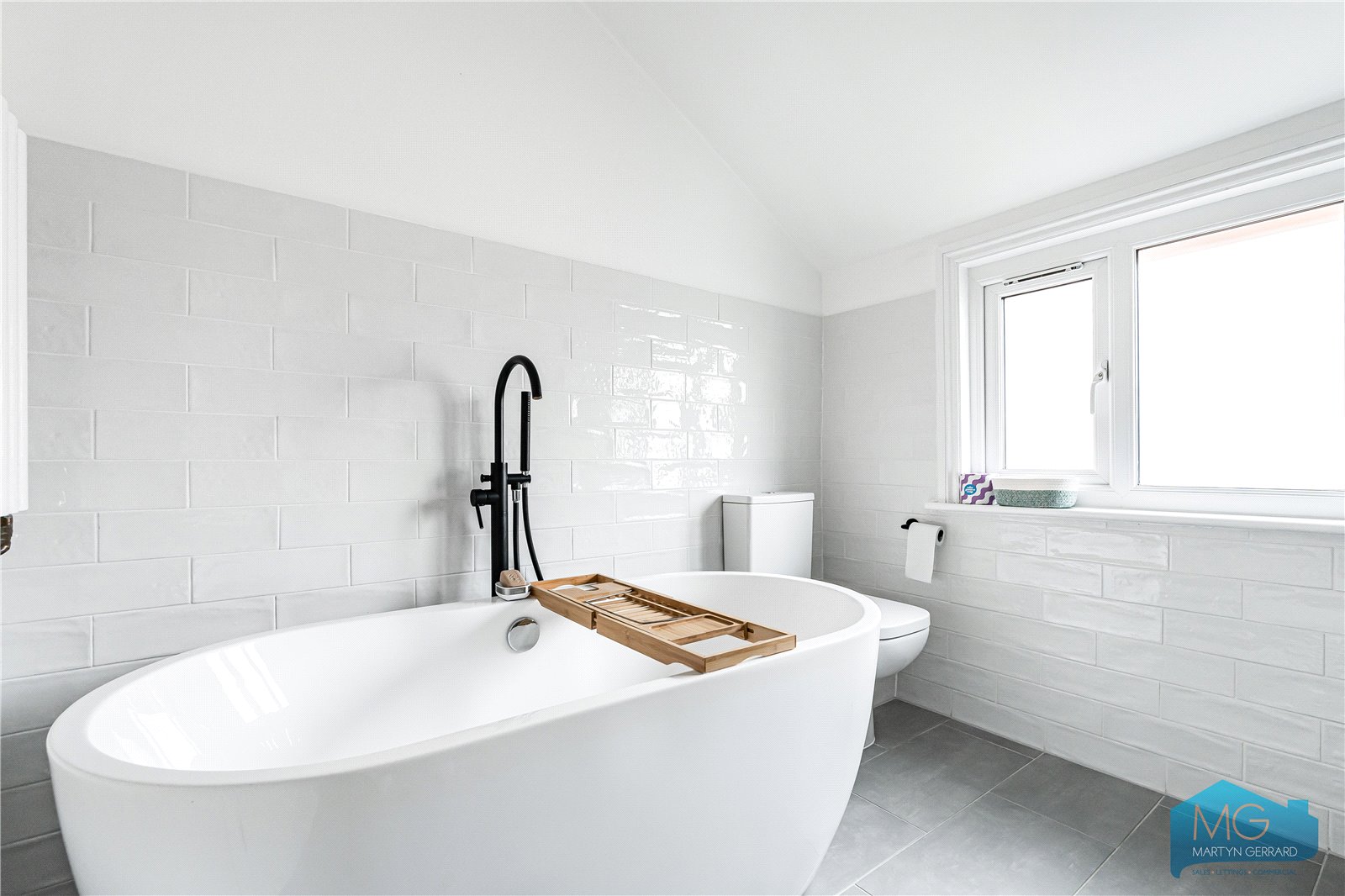 3 bedroom Apartment for sale - Martyn Gerrard