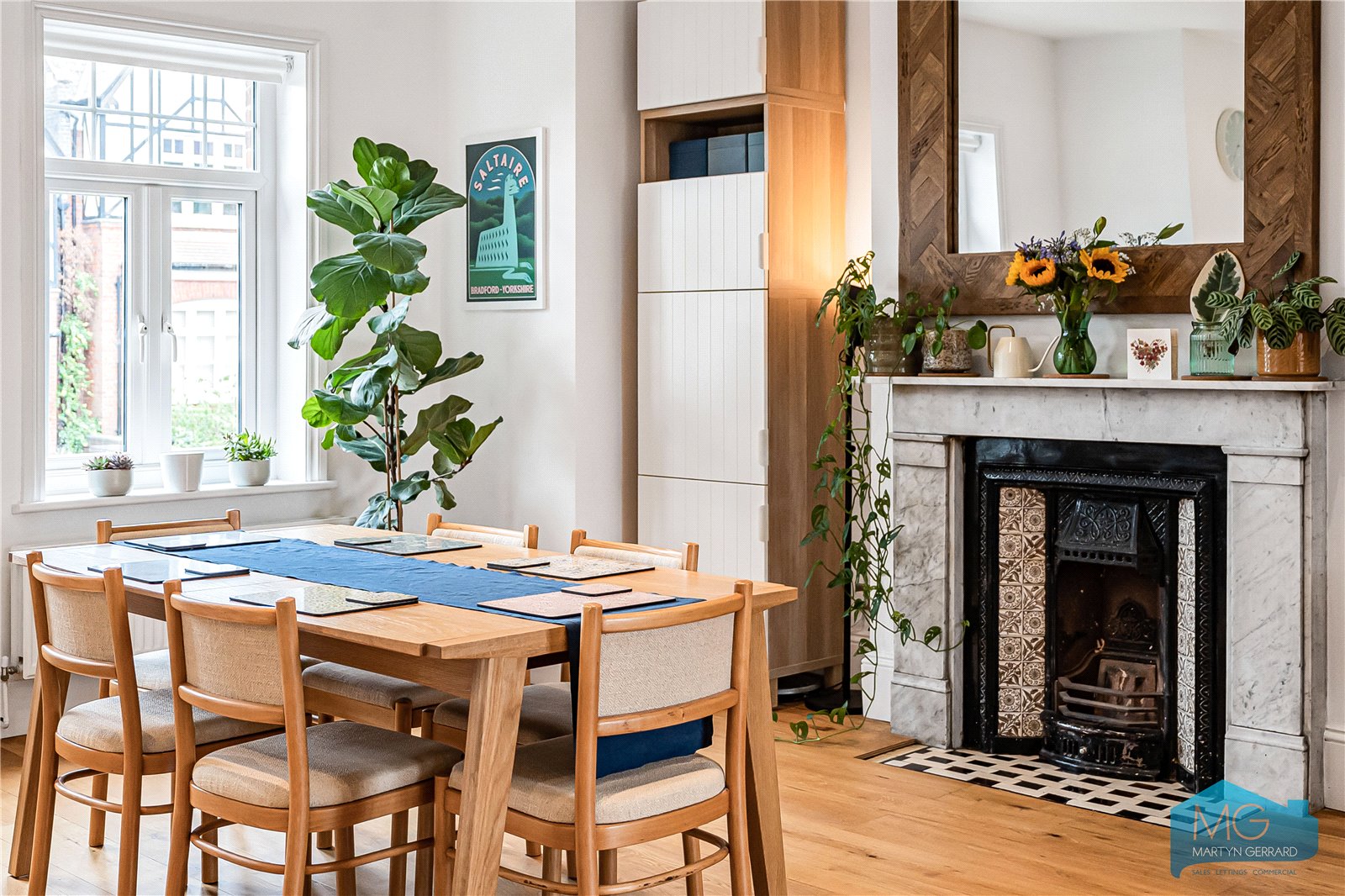 3 bedroom Apartment for sale - Martyn Gerrard