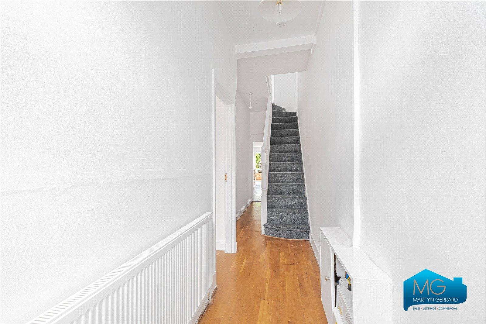 4 bedroom Terraced House to rent - Martyn Gerrard