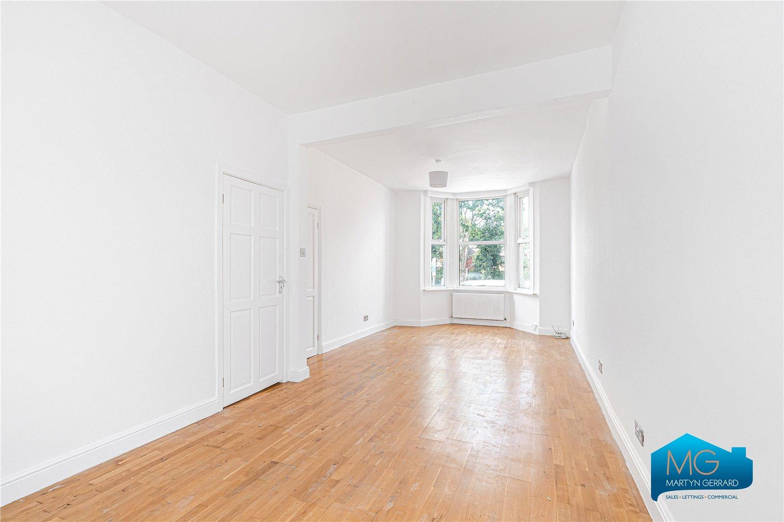 4 bedroom Terraced House to rent - Martyn Gerrard