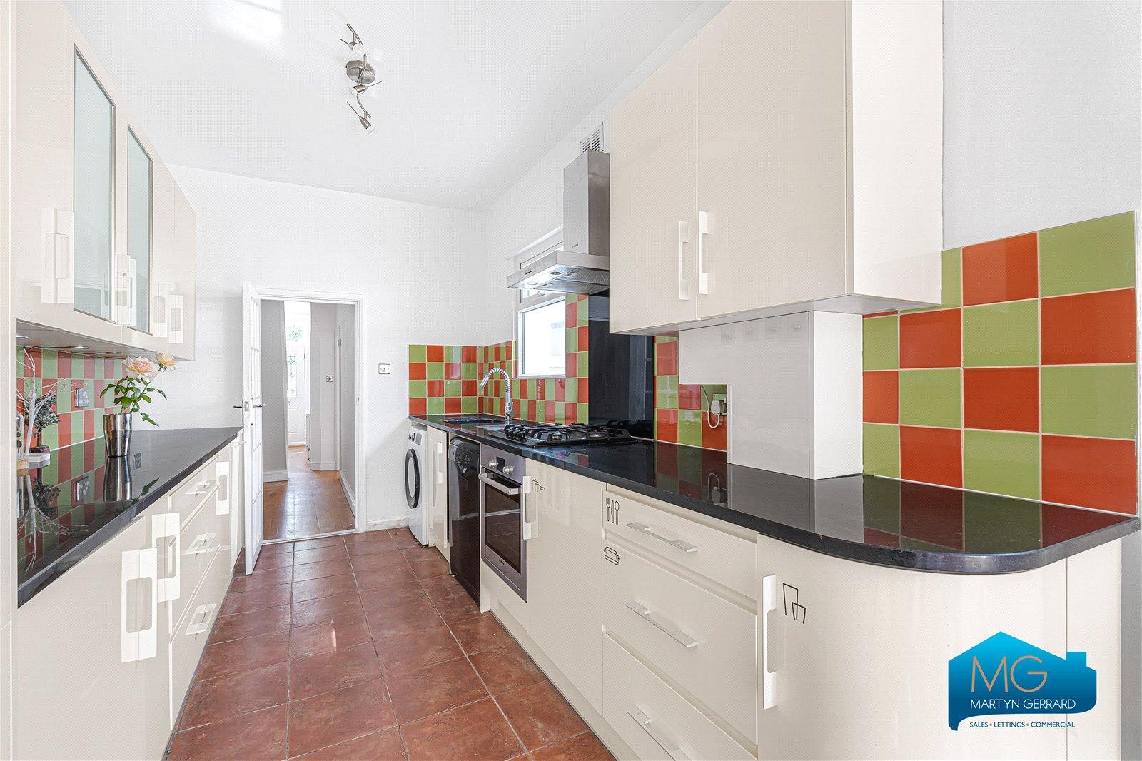 4 bedroom Terraced House to rent - Martyn Gerrard