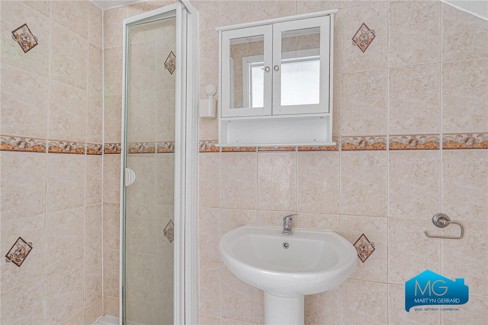 4 bedroom Terraced House to rent - Martyn Gerrard