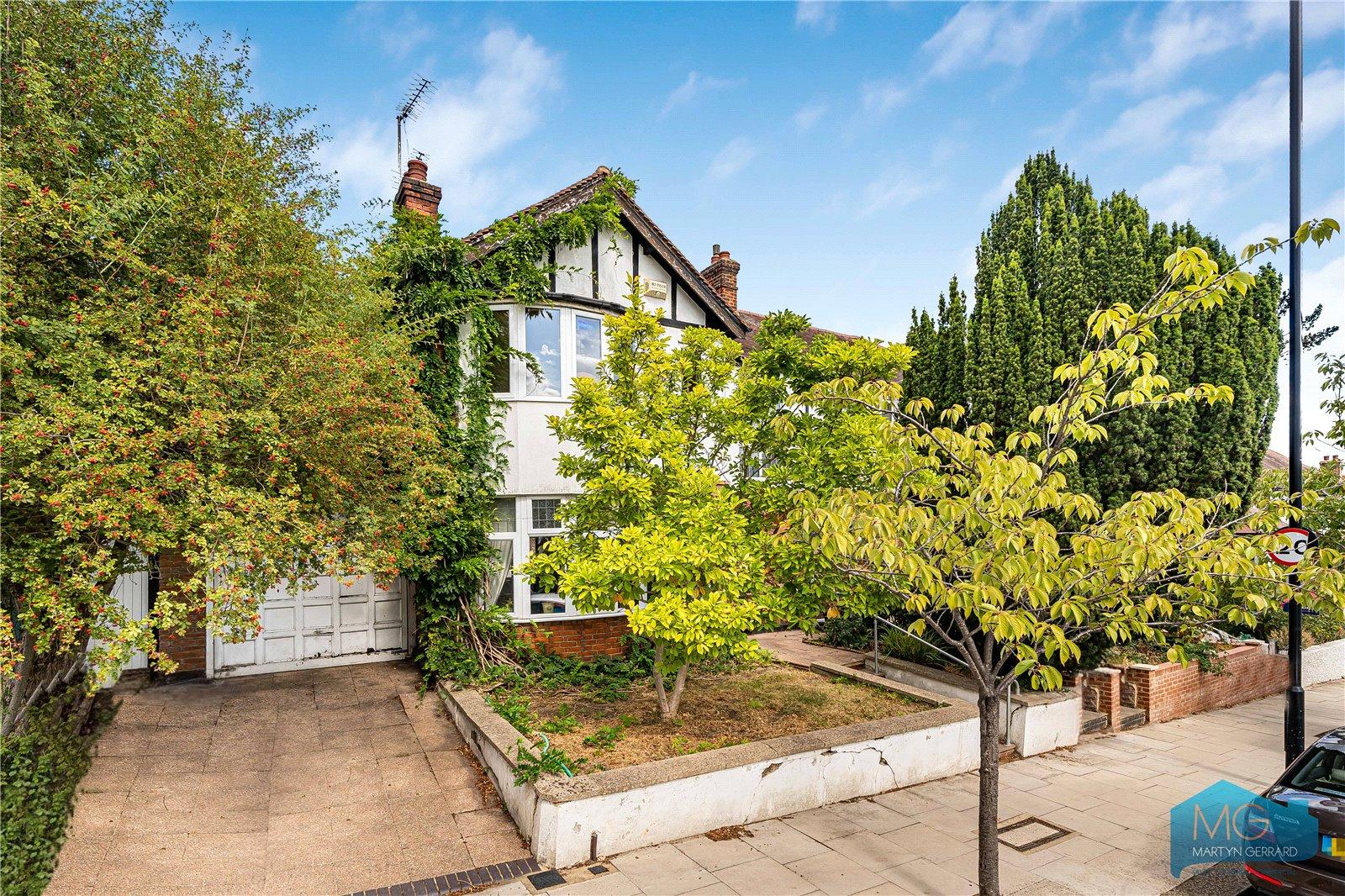 3 bedroom Semi-Detached House for sale - Martyn Gerrard