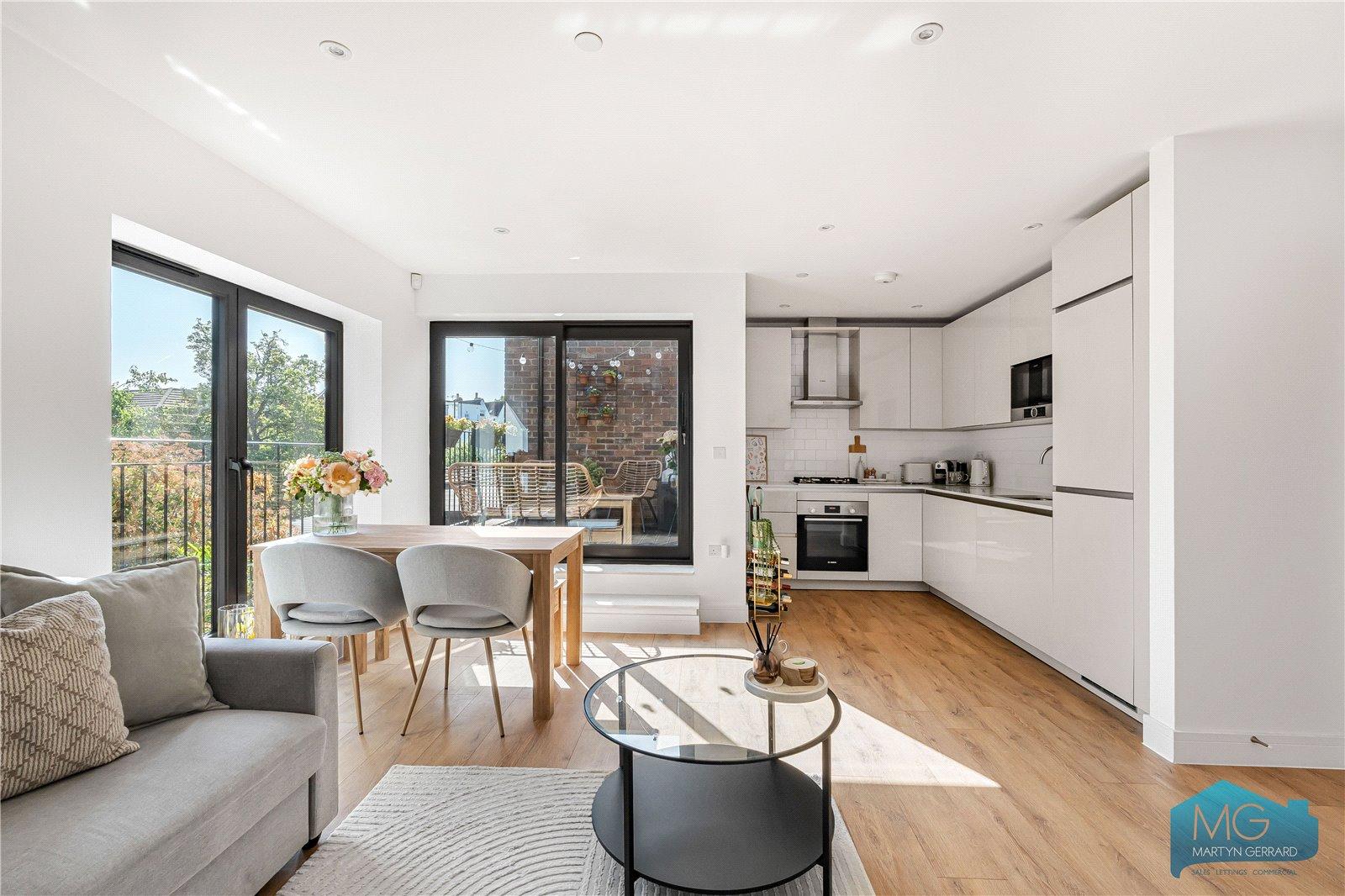 Keats Place, Bounds Green, London, N11+  - Martyn Gerrard