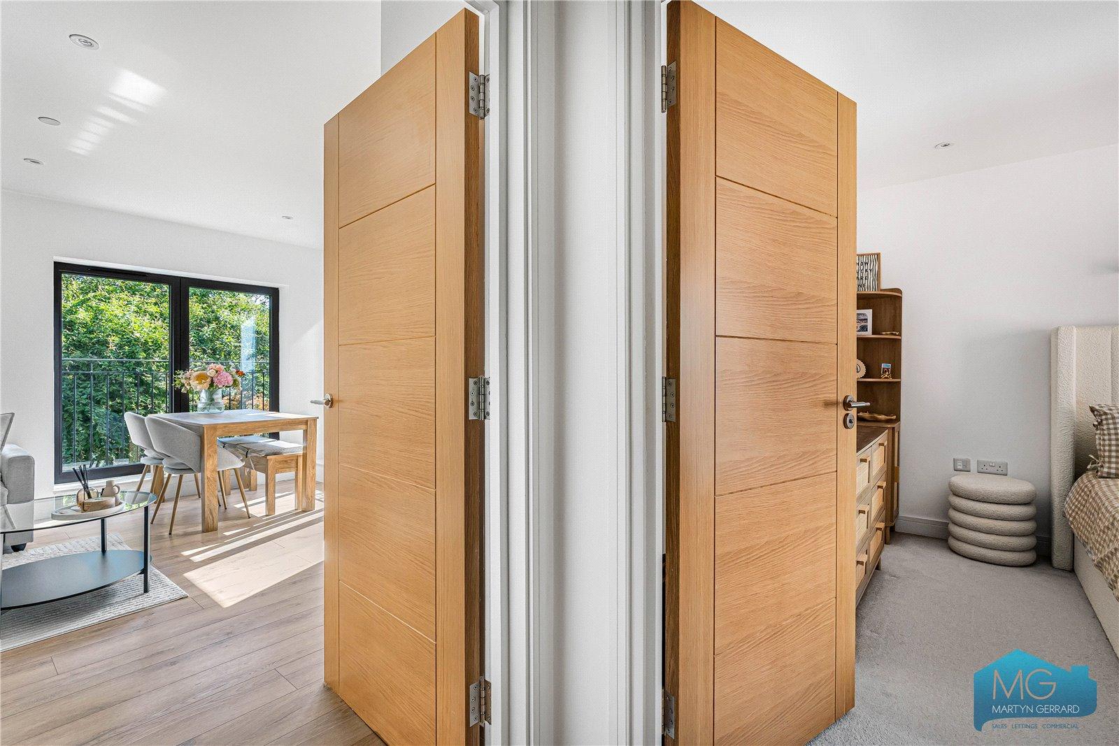 1 bedroom Apartment for sale - Martyn Gerrard