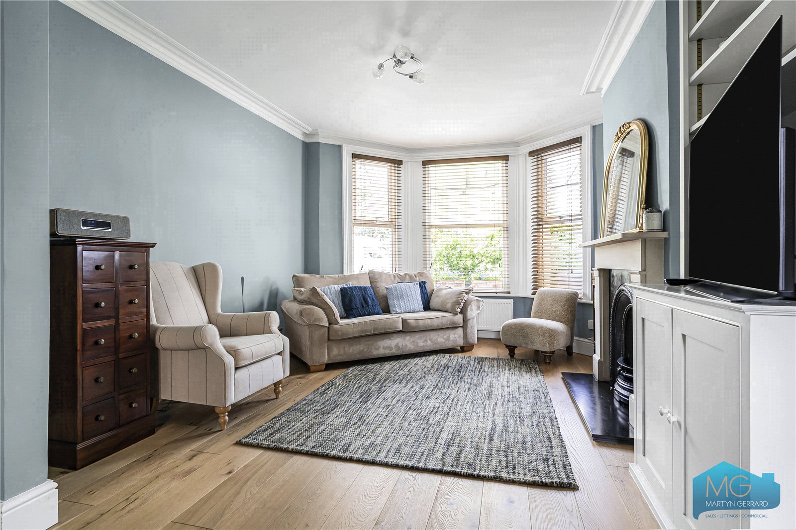 4 bedroom Terraced House for sale - Martyn Gerrard
