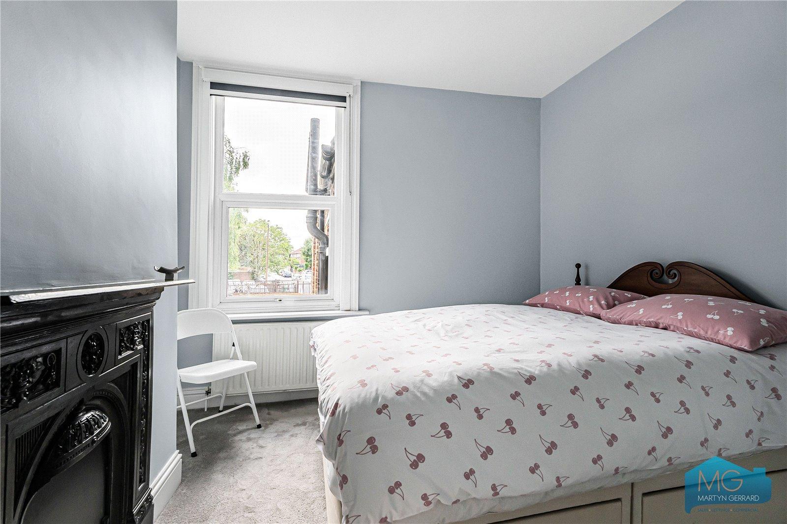 4 bedroom Terraced House for sale - Martyn Gerrard