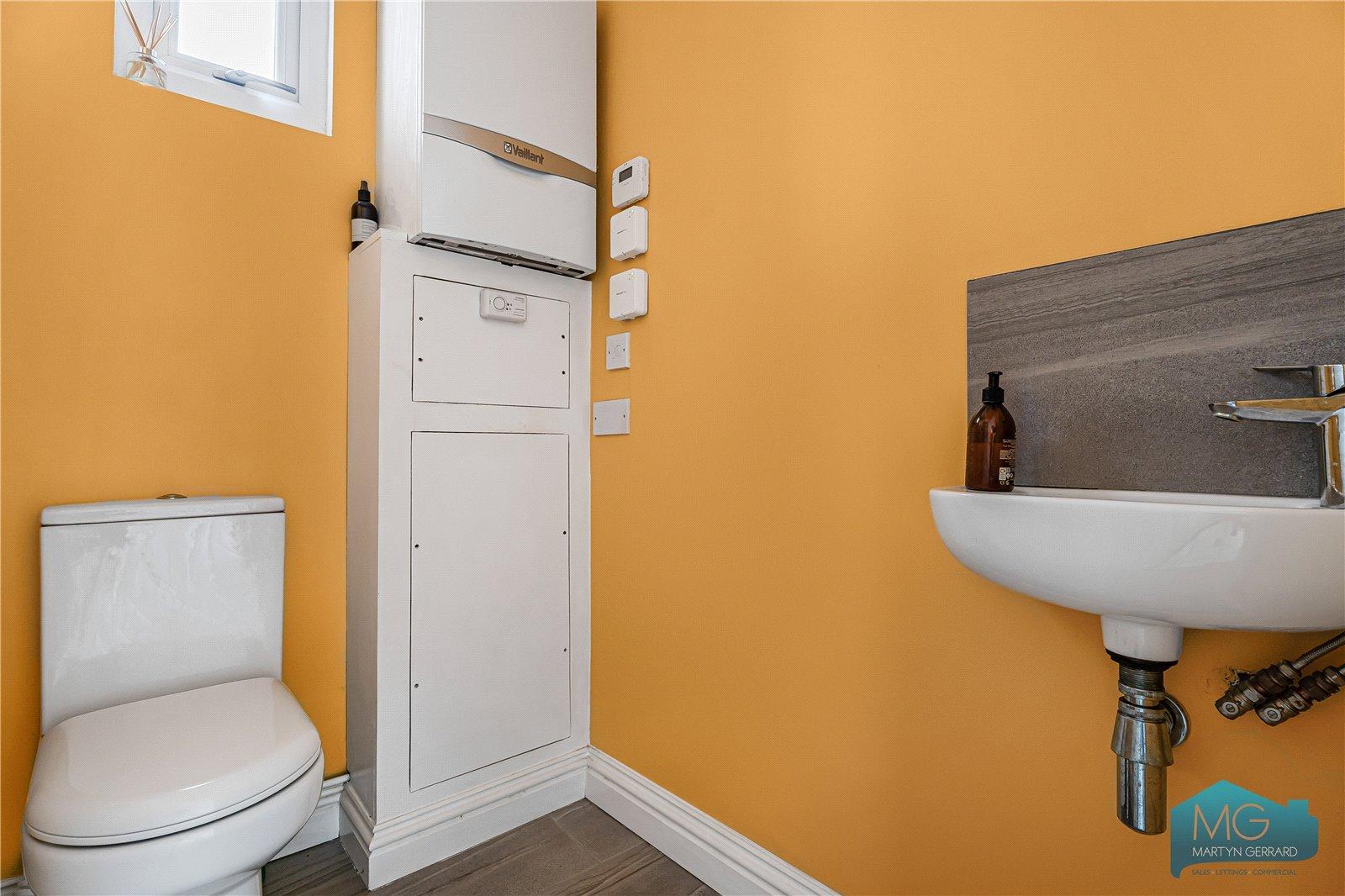 4 bedroom Terraced House for sale - Martyn Gerrard