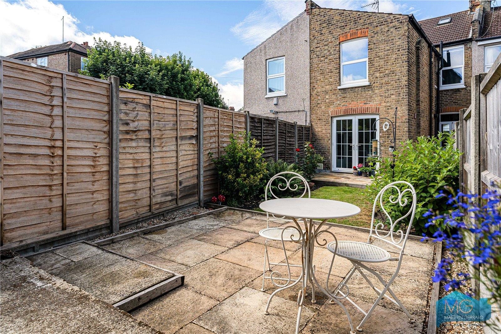 4 bedroom Terraced House for sale - Martyn Gerrard