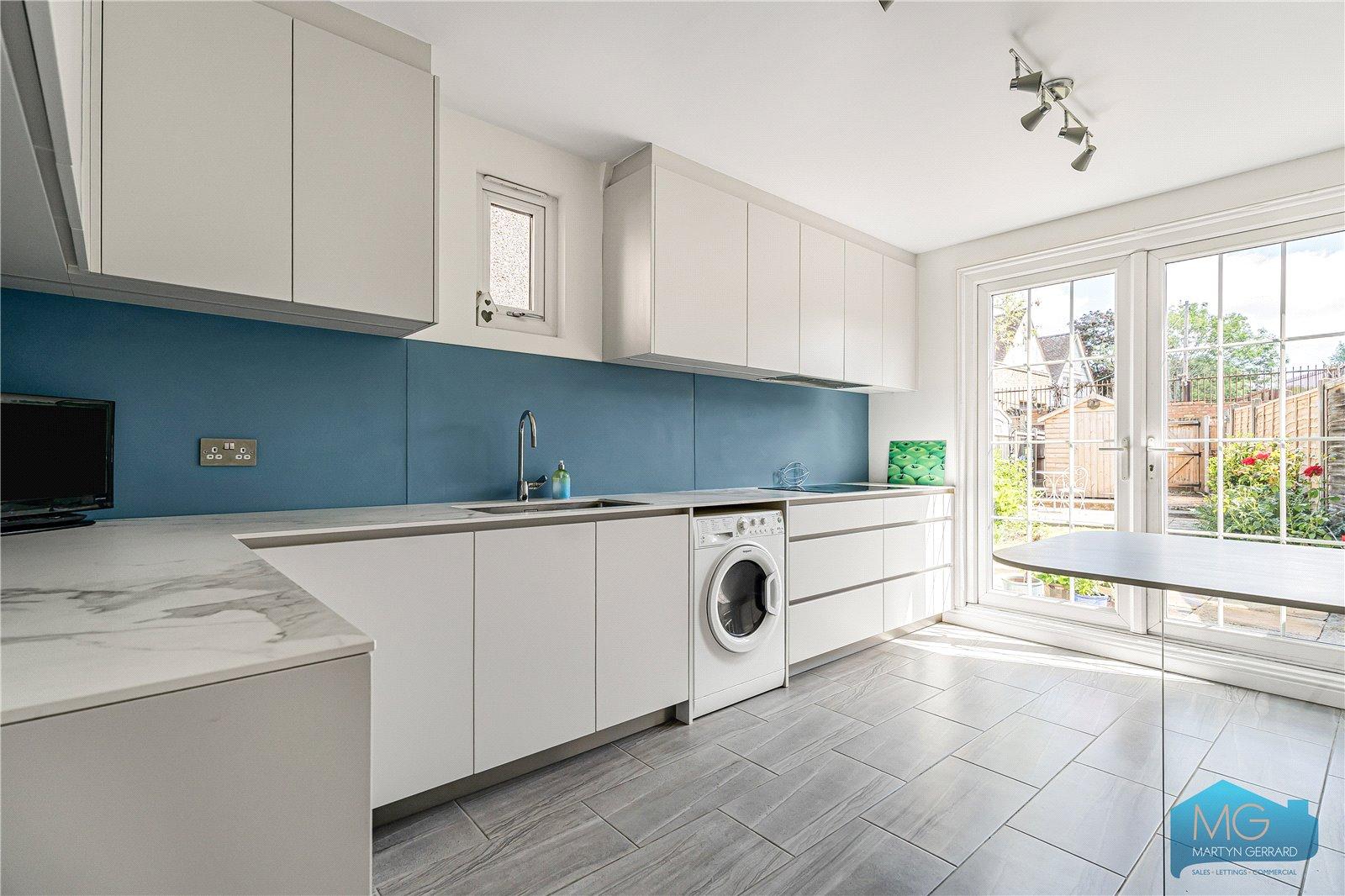 4 bedroom Terraced House for sale - Martyn Gerrard