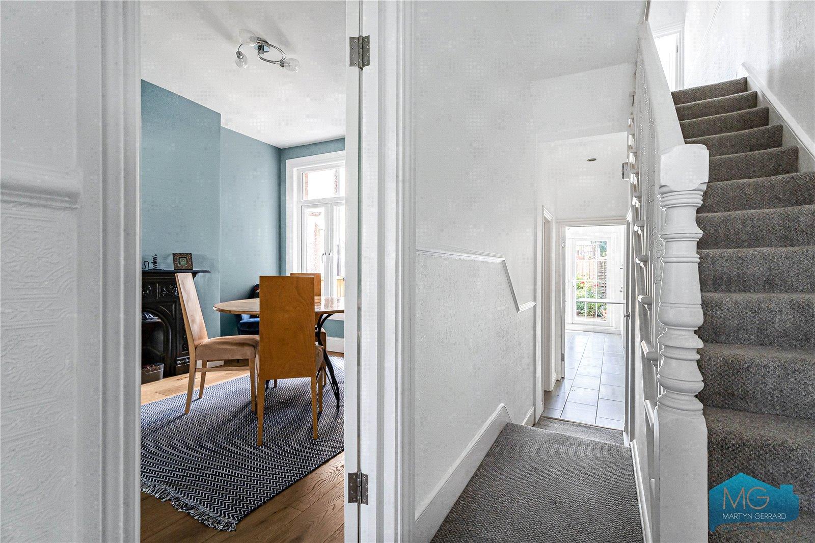 4 bedroom Terraced House for sale - Martyn Gerrard