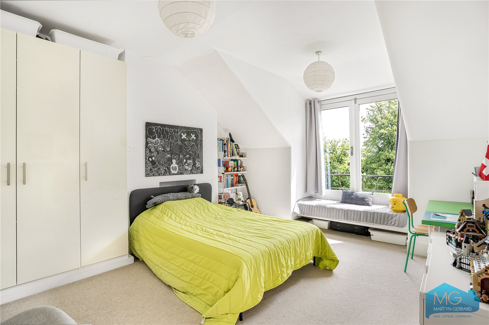 5 bedroom Apartment for sale - Martyn Gerrard